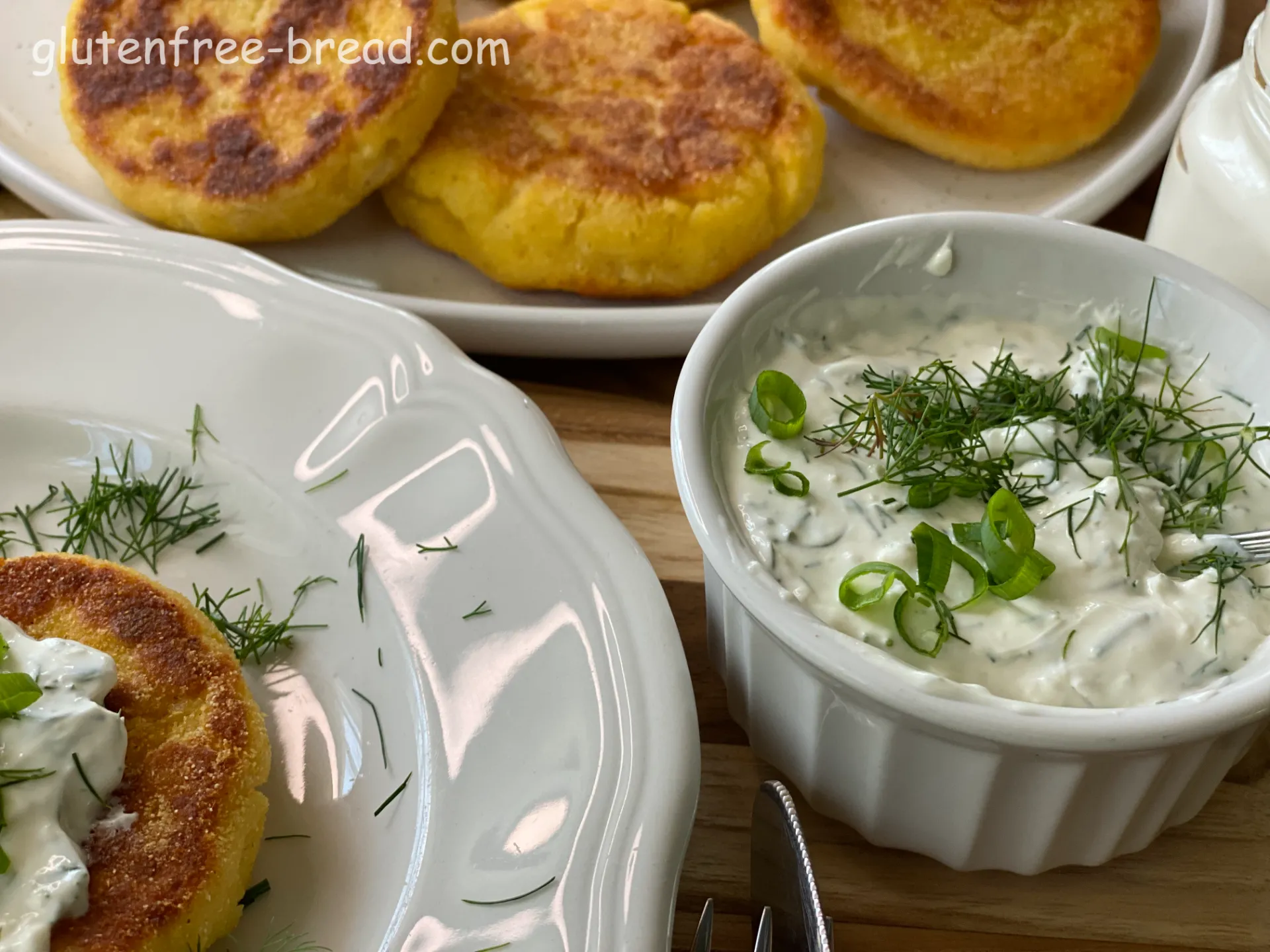 Sour Cream and Garlic Dip