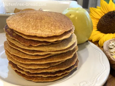 Vegan Cornmeal Oat Pancakes